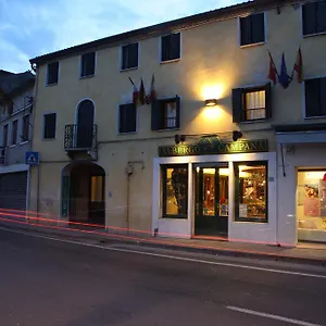 Hotel Campana