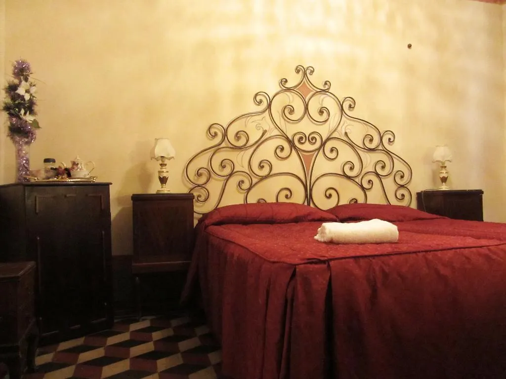 Centro Storico Pisa Bed & Breakfast Italy